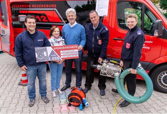 Neppel - Stiftung unterstützt Oberislinger Feuerwehr  