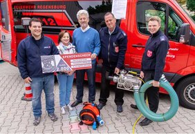 Neppel - Stiftung unterstützt Oberislinger Feuerwehr